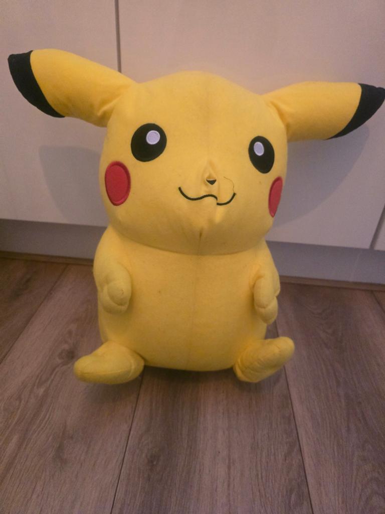 Pikacu knuffel, Ophalen of Verzenden, Overige typen