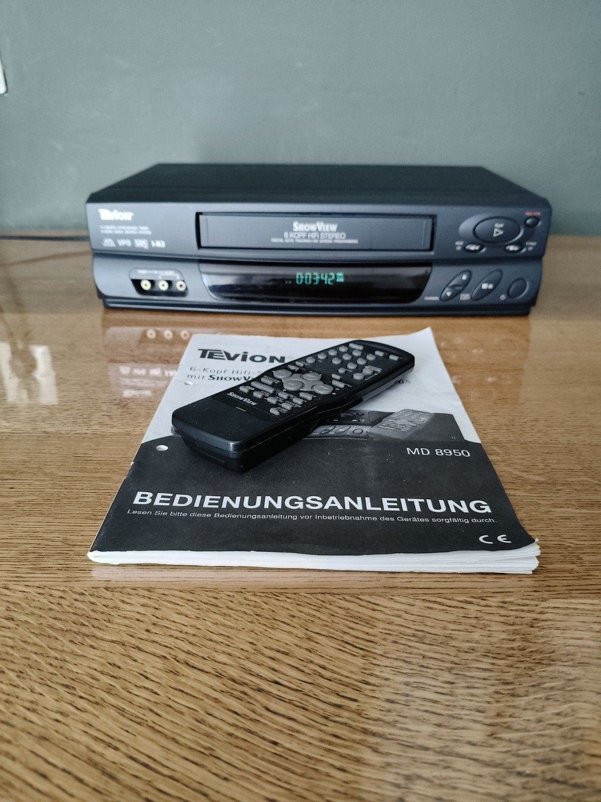 Tevion VHS-speler MD 8950, Ophalen, Zo goed als nieuw, VHS-speler of -recorder