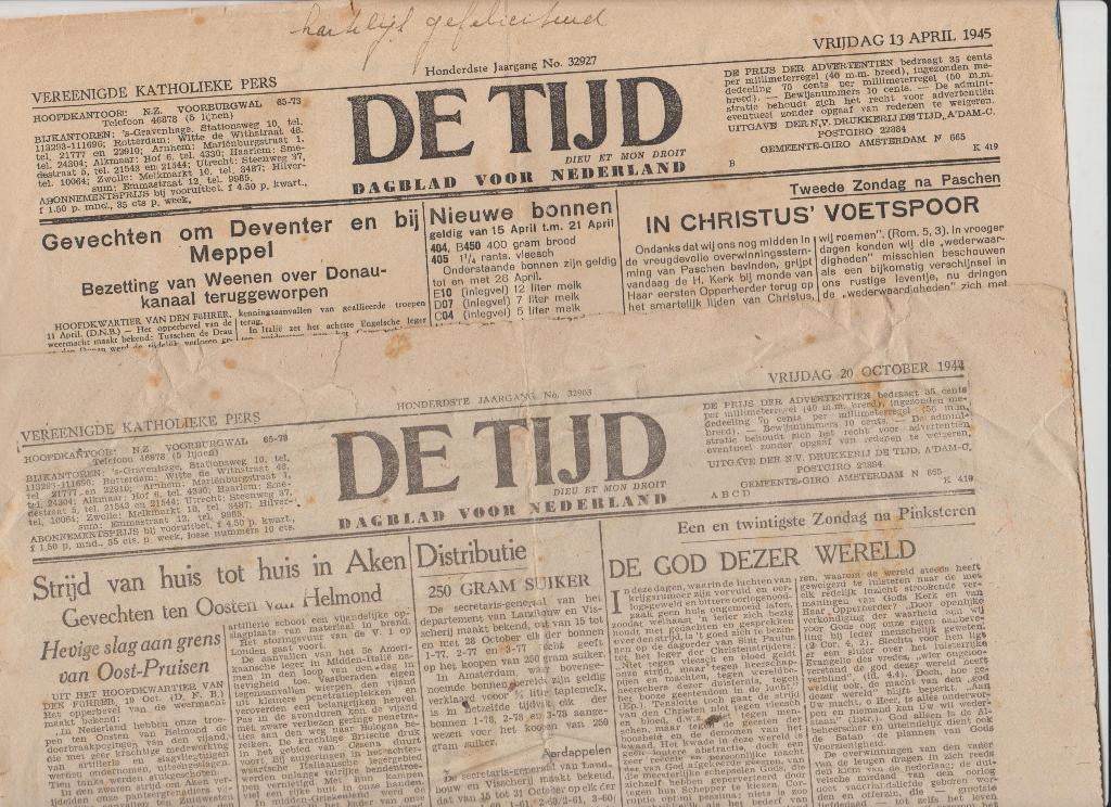 de tijd 20 10  1944 + 13 4 1945 kath. dagblad oorlog 40-45, Verzamelen, Ophalen of Verzenden, Overige soorten, Nederland, Overige typen