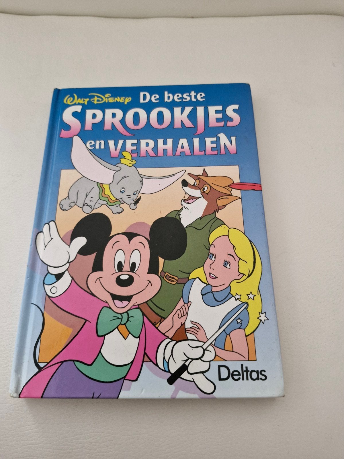 Walt Disney: De Beste Sprookjes en Verhalen - Deltas, Boeken, Ophalen of Verzenden, Zo goed als nieuw, Walt Disney