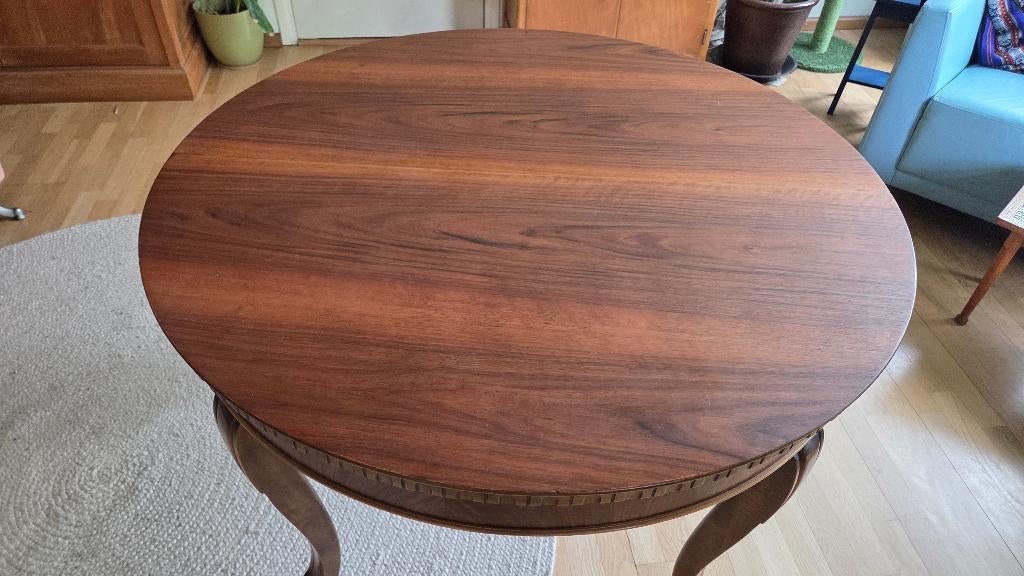 Antieke eettafel uitschuifbaar 6 personen, Antiek en Kunst, Antiek | Meubels | Tafels, Ophalen