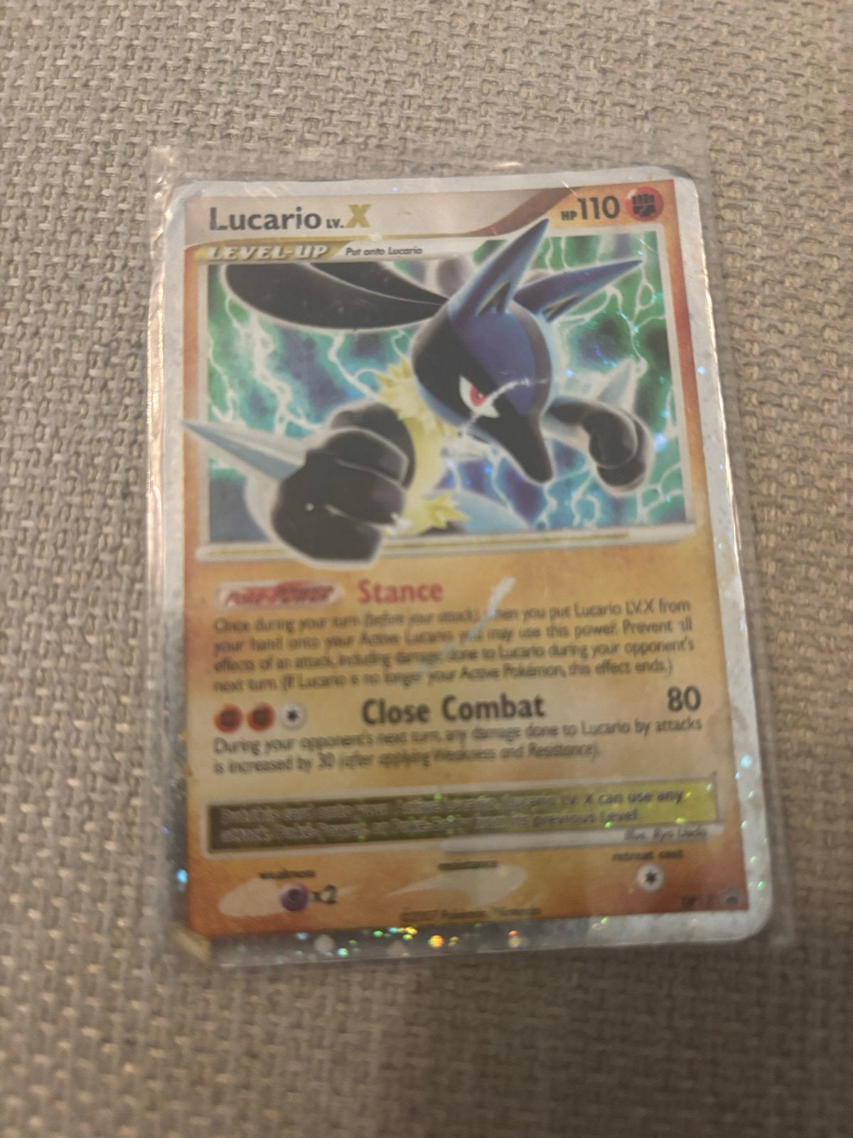 Lucario LV.X Pokémon kaart - Beschadigd, nog waardevol, Hobby en Vrije tijd, Ophalen of Verzenden, Gebruikt, Losse kaart