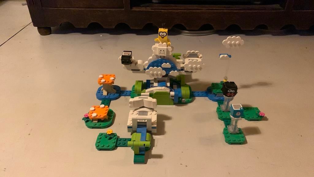 LEGO Super Mario: Lakitu's wolkenwereld (uitbreidingsset), Overige thema's, Lego, Ophalen of Verzenden, Zo goed als nieuw