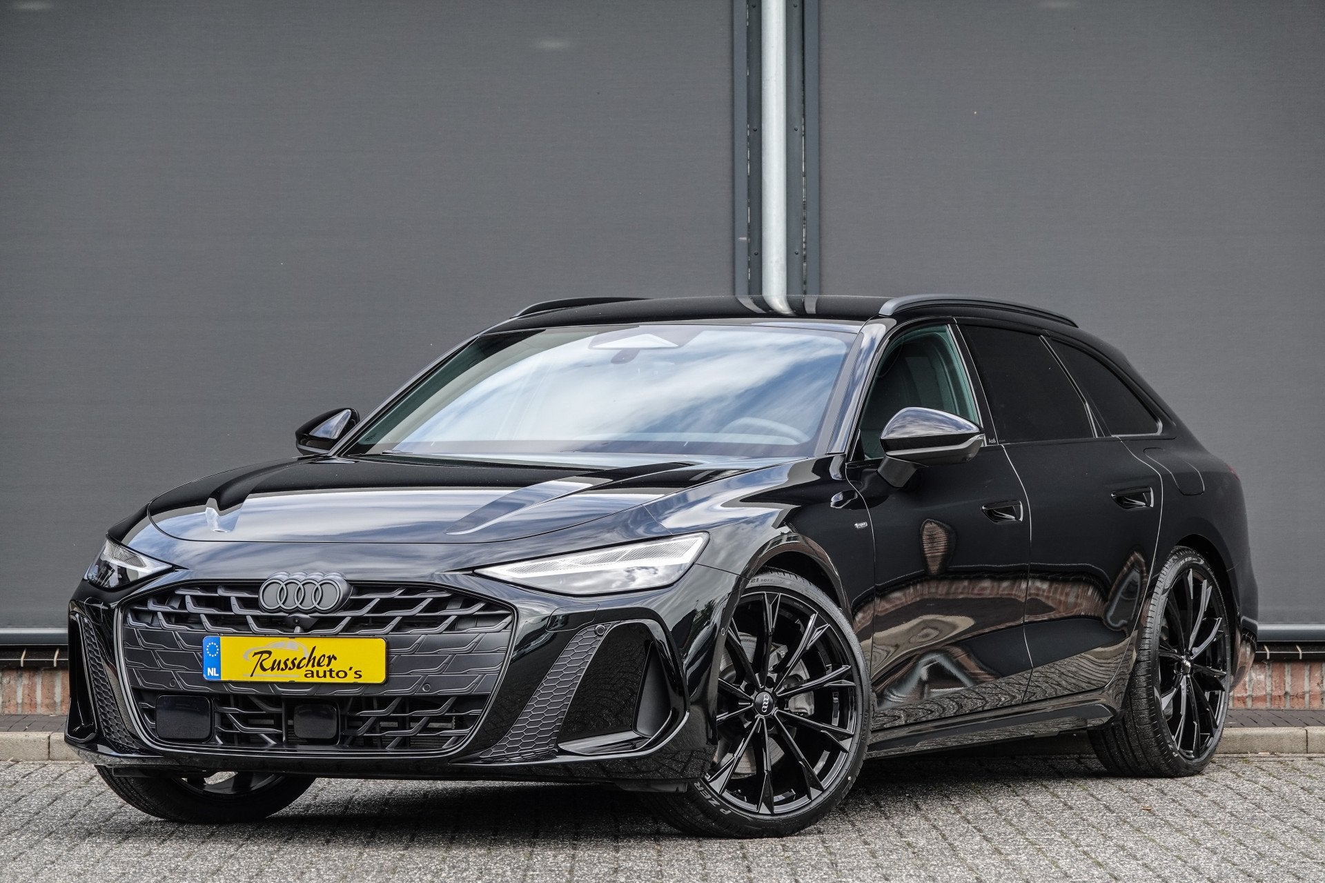 Audi A6 Avant e-hybrid 299Pk | Quattro | MMI Bijrijdersdispl, Auto's, Audi, Automaat, Gebruikt, Zwart, 4 cilinders