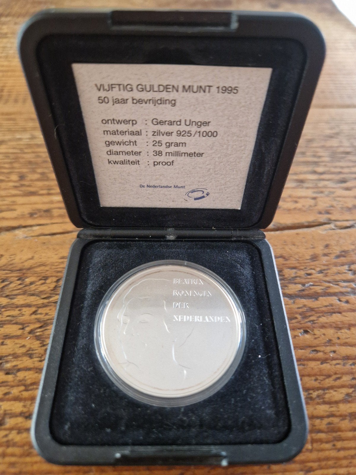 zilveren 50 gulden munt uit 1995 (thema: 50 jaar bevrijding), Ophalen of Verzenden, Koningin Beatrix, 50 gulden