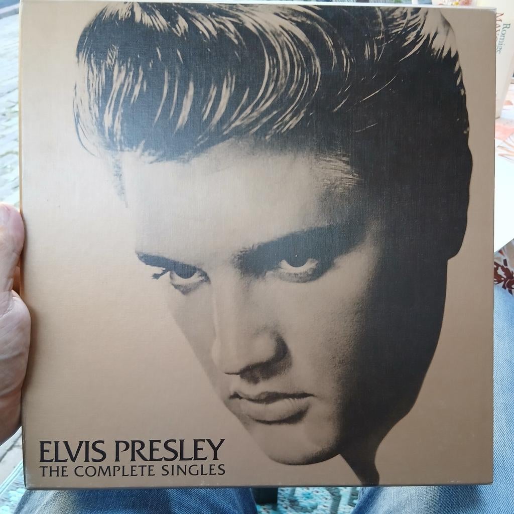 Elvis Presley - The Complete Singles (Japan - 11-LP Box), Cd's en Dvd's, Ophalen of Verzenden, Zo goed als nieuw, 12 inch