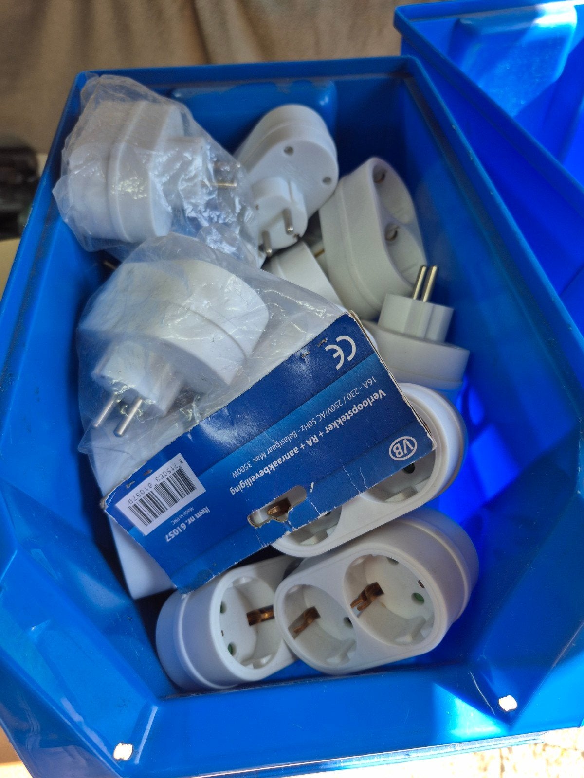 Shuko splitters 20stuks, Doe-het-zelf en Verbouw, Elektra en Kabels, Ophalen of Verzenden