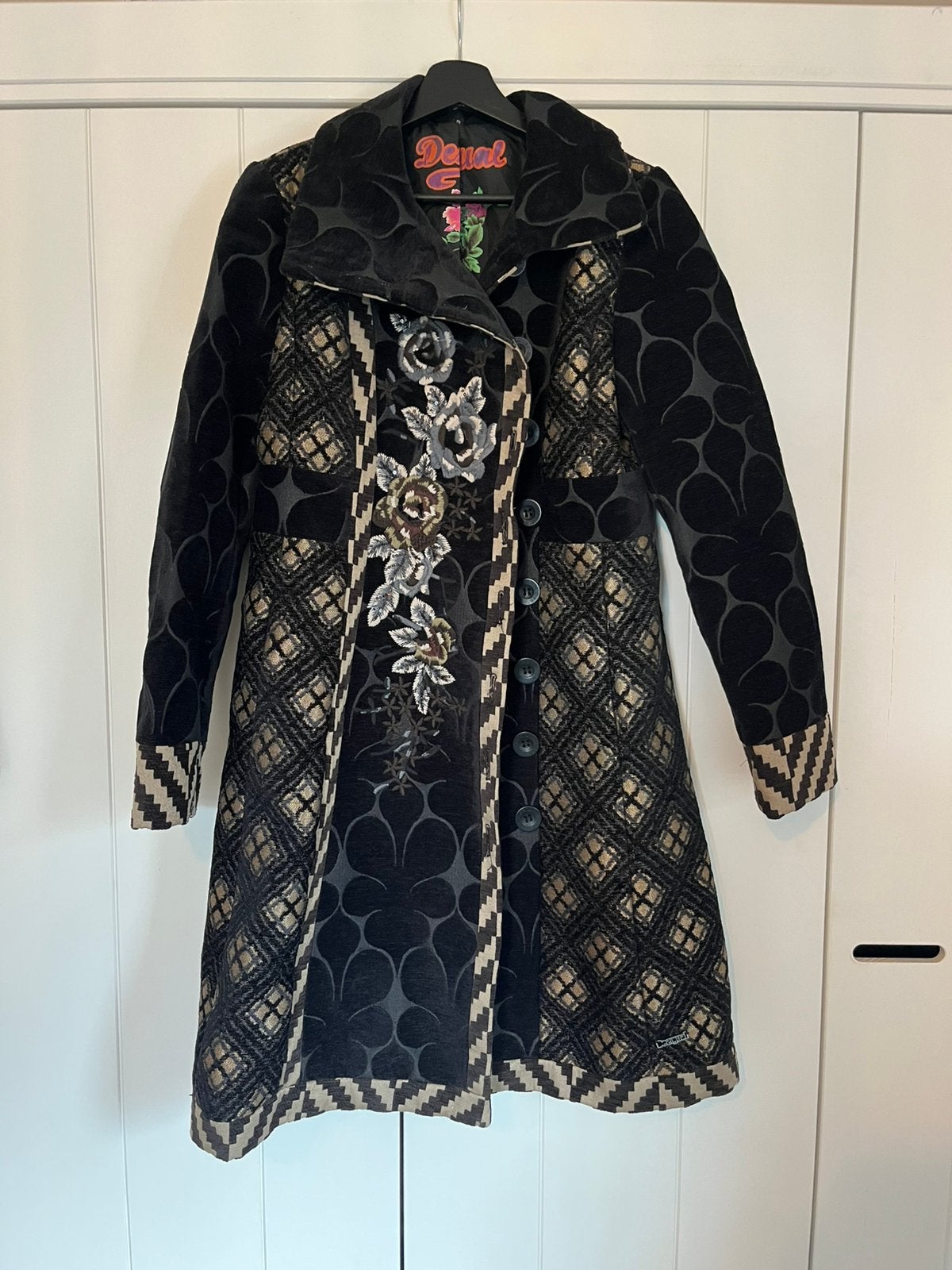 Desigual jas, Ophalen of Verzenden, Zo goed als nieuw, Maat 42/44 (L), Bruin