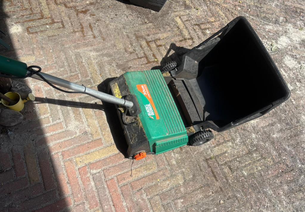 verticuteermachine, Ophalen, Zo goed als nieuw