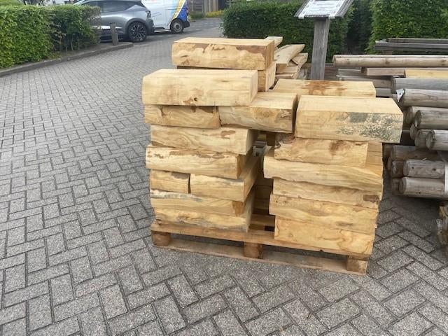 Kastanje blokken/bielzen, Minder dan 3 m³, Ophalen, Overige houtsoorten, Blokken