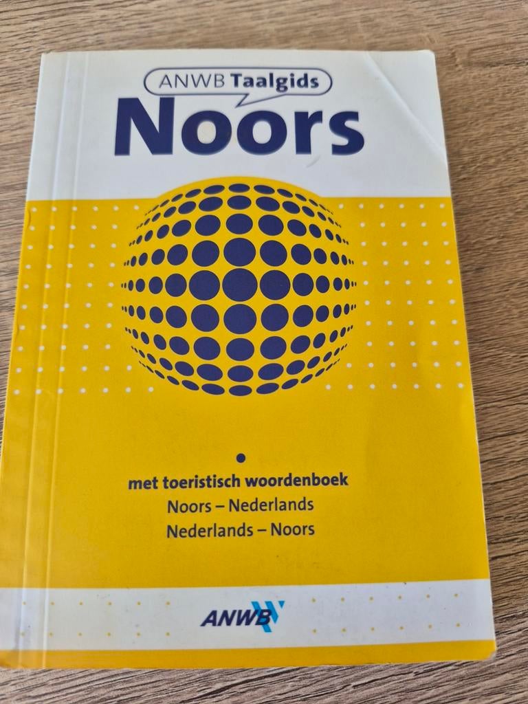 ANWB Taalgids Noors met toeristisch woordenboek, Nederlands, Noors, Ophalen of Verzenden, Zo goed als nieuw, ANWB