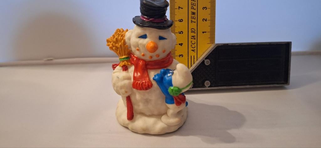 Smurf met sneeuwpop poppetje Uit 1997 peyo(176), ., Ophalen of Verzenden, Zo goed als nieuw, Peyo