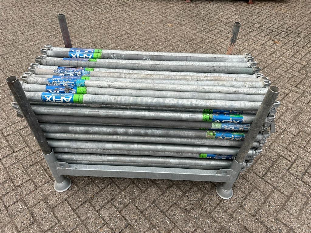 Afix ligger 1.40M en 2.57M ligger gebruikt, Doe-het-zelf en Verbouw, Steigers, Ophalen, Gebruikt, Gevelsteiger, 5 meter of hoger