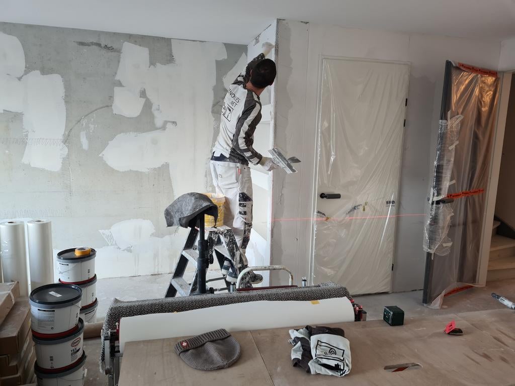 Foto 7 van Renovlies Top Kwaliteit Behangers