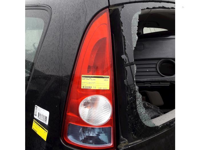 Achterlicht links van een Renault Espace, Gebruikt, -, Renault, -