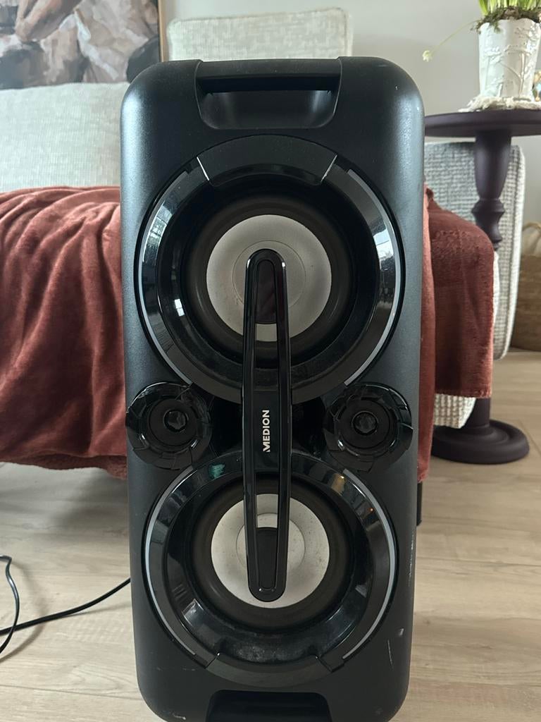 Medion bluetooth muziekbox, Gebruikt, Overige typen, Minder dan 60 watt, Ophalen