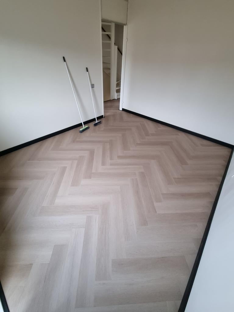 Vloer leggen vakkundig en professioneel, Diensten en Vakmensen, Vloerleggers en Parketteurs, Garantie, Laminaat of Parket