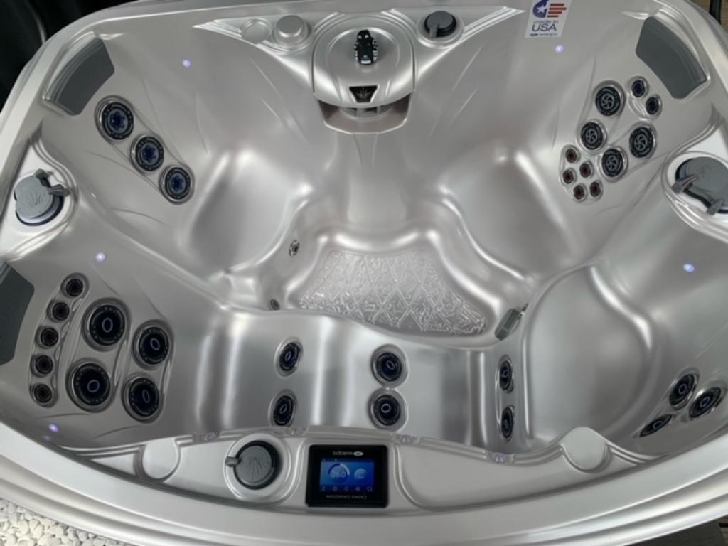 Usa made Marquis Spa I Demo-model I 2025 opruiming!, Tuin en Terras, Bubbelbaden en Hottubs, Ophalen, 8431 NA, Buurstede 17, Wellness4Fun
