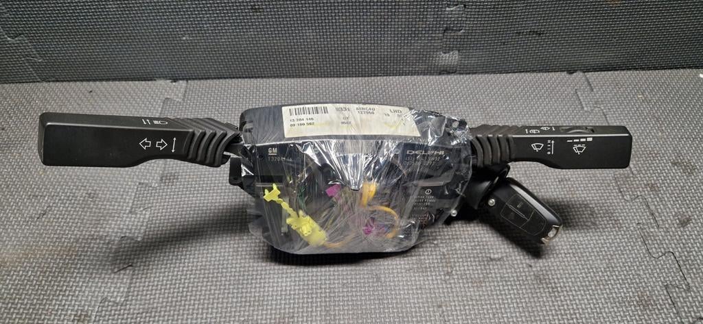 OPEL VECTRA C COMBISCHAKELAAR / 13 204 146 UY, Gebruikt, OPEL, Opel, Ophalen of Verzenden