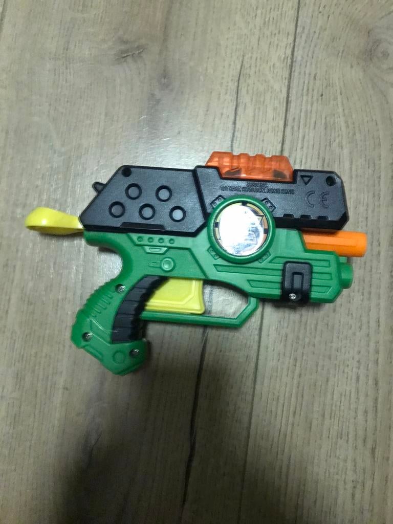 Pistool, Ophalen, Zo goed als nieuw