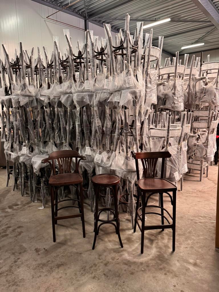 Thonet bistro barkrukken kroeg café toog mancave krukken, Met voetsteun, 60 tot 90 cm, Ophalen of Verzenden, Hout