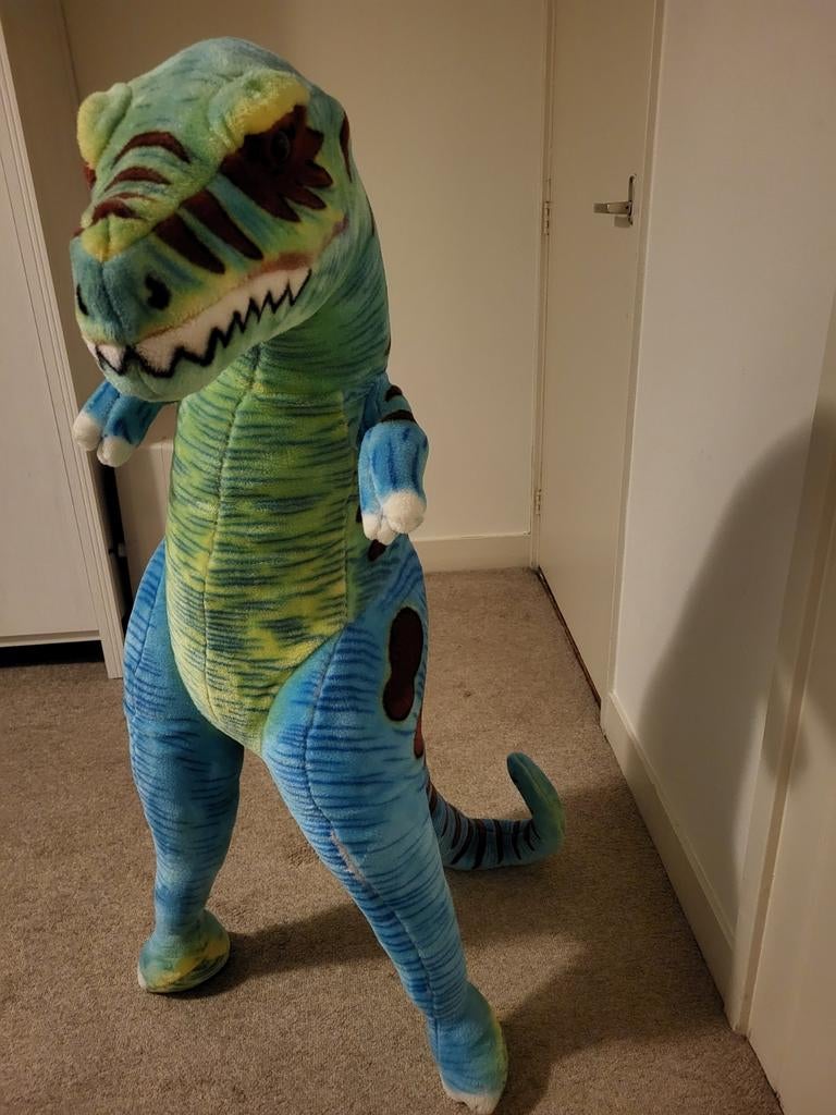 Grote dino- knuffel te koop, Ophalen of Verzenden, Zo goed als nieuw, Overige typen