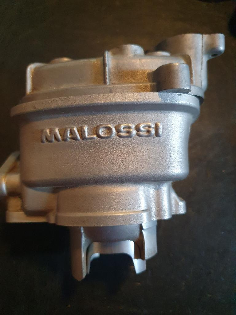 SOWB Cilinder MALOSSI MHR 40mm Piaggio Gilera Aprilia Runner, Fietsen en Brommers, Brommeronderdelen | Scooters, Ophalen of Verzenden