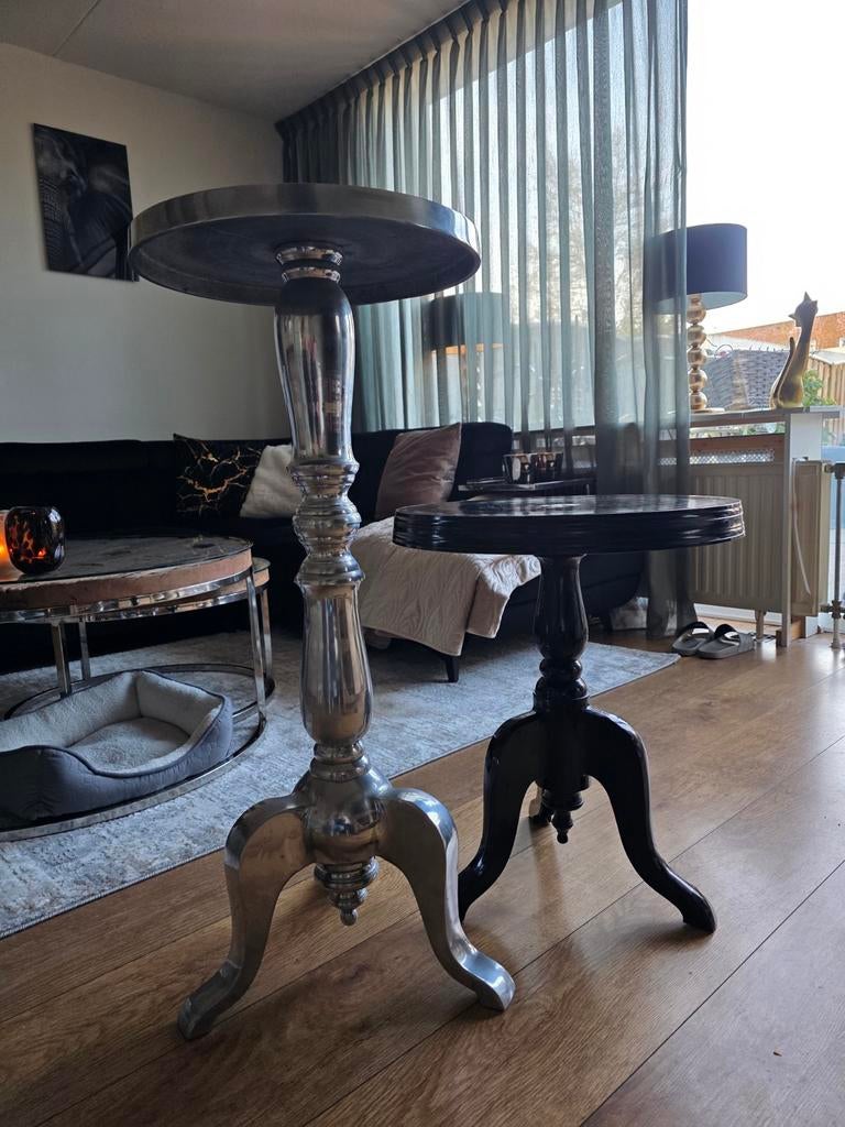 Set van 2 stalen bijzettafels | Eric kuster / hotel chique, Ophalen