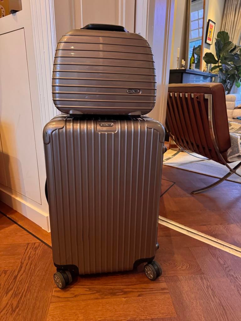 Rimowa Check-In M + Beautycase, Gebruikt, Ophalen of Verzenden, Grijs, Met slot