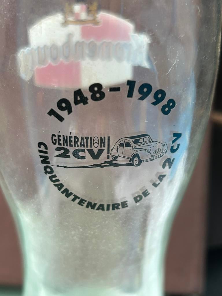 Kronenbourg dubbeldruk glas cinquantenaire 2CV 1948-1998, Ophalen, Zo goed als nieuw, Glas of Glazen, Overige merken