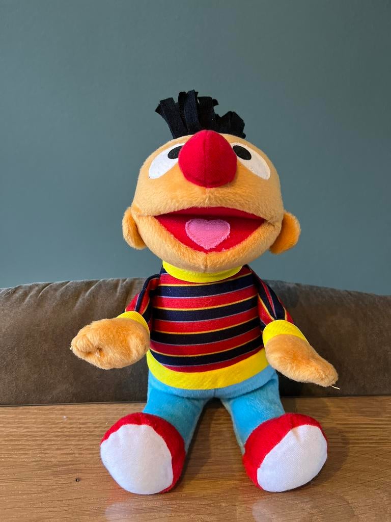 Leuke knuffel Ernie Sesamstraat 29cm, Ophalen of Verzenden, Zo goed als nieuw, Overige typen