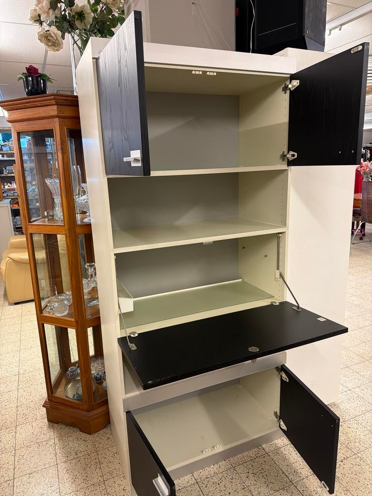 Vintage Hoge Kast met Deuren en Planken, Ophalen, Overige materialen, Gebruikt, Kingloop