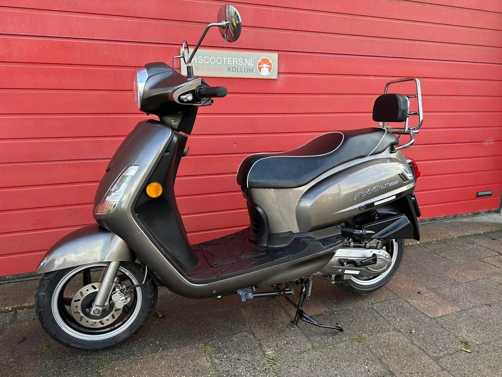Sym Fiddle II 50cc 1e eigenaar snorscooter eerste eigenaar, Ophalen, Overige modellen, Zo goed als nieuw, Benzine