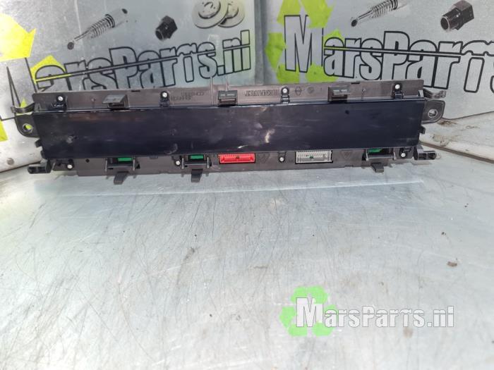 Kilometerteller KM van een Renault Megane Scenic, Gebruikt, -, Renault, -
