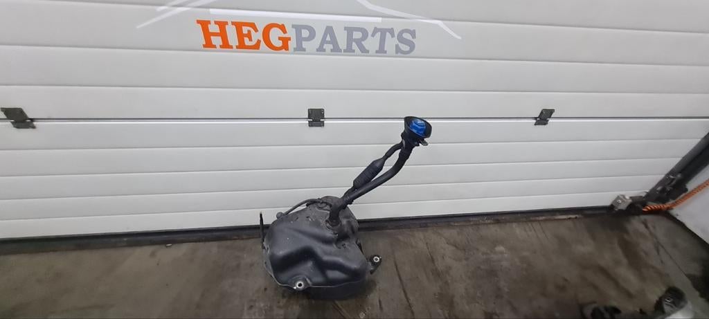 mercedes sprinter w906 Adbleutank, Ophalen, Voor, Mercedes, Mercedes