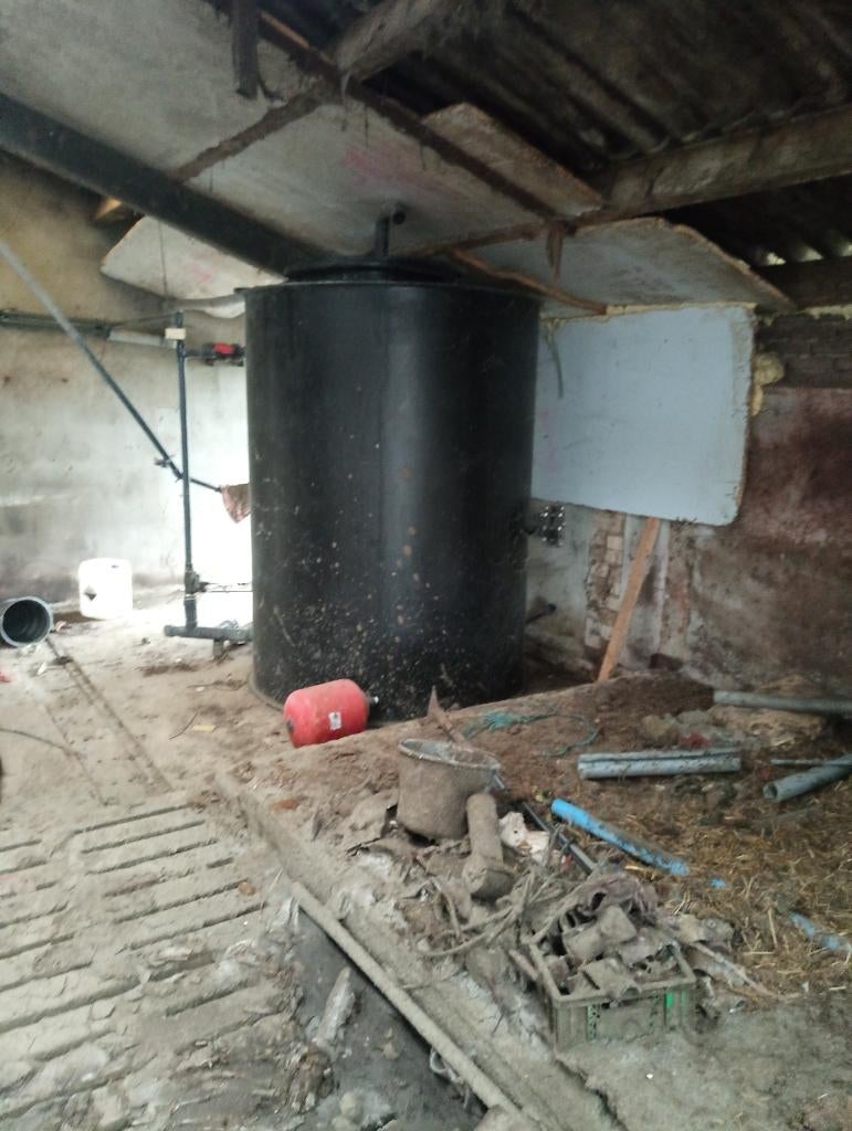 Pe tank degelijke, Ophalen, Gebruikt