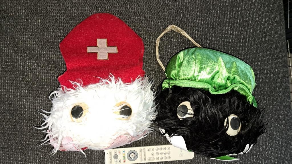 2  grote sinterklaas wuppie knuffels, Ophalen