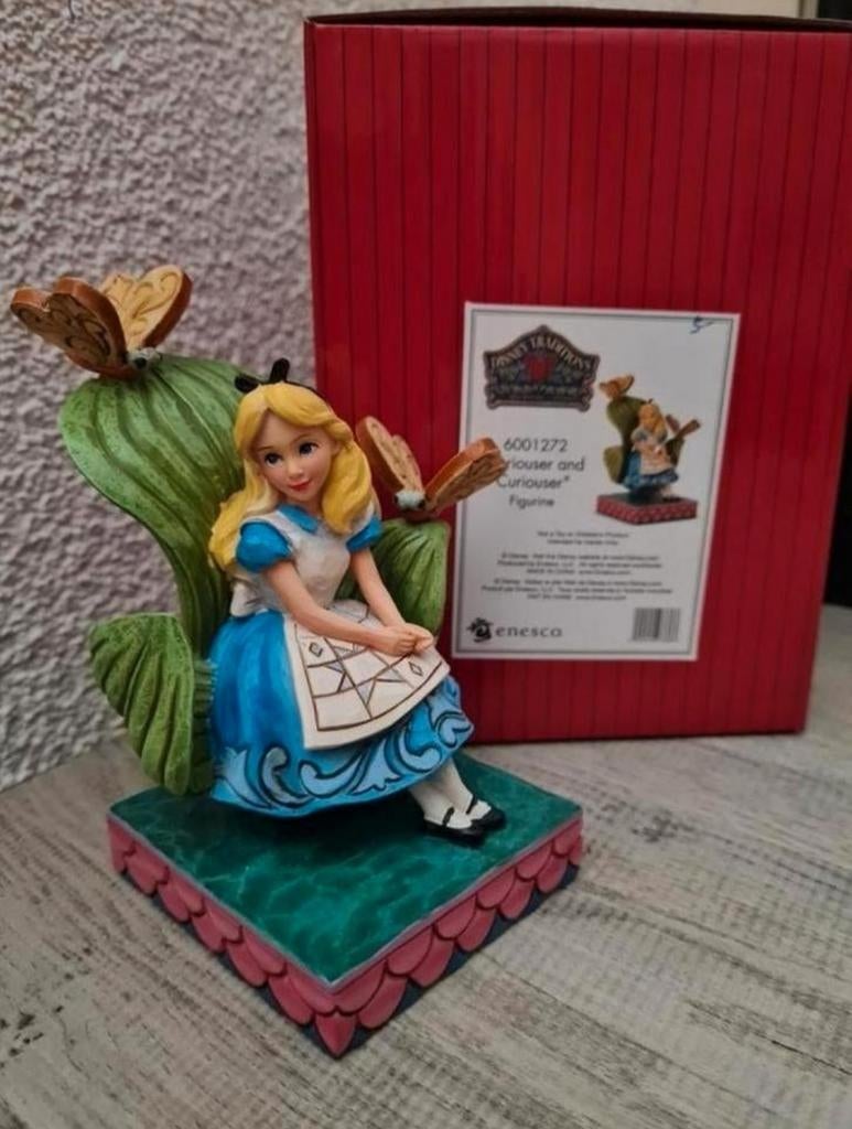 Disney traditions Alice in Wonderland, Verzamelen, Ophalen of Verzenden, Overige figuren, Nieuw, Beeldje of Figuurtje