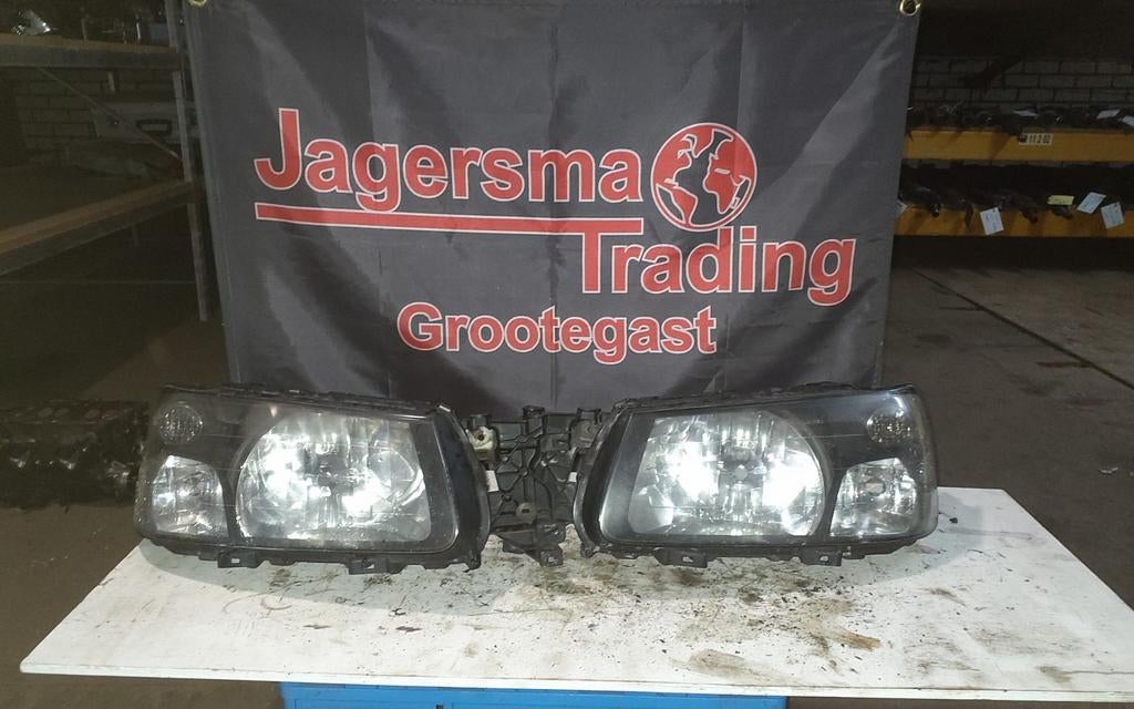 Koplampen subaru Forester SG pre facelift 2003, Auto-onderdelen, Ophalen of Verzenden, Gebruikt, Subaru