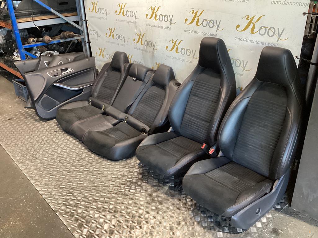 AMG interieur Mercedes CLA W176, Auto-onderdelen, Interieur en Bekleding, Ophalen, Gebruikt