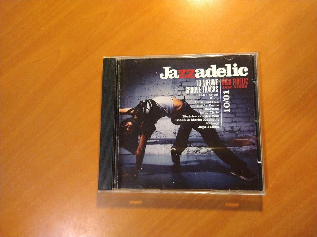 CD Jazzadelic 10.01 - High Fidelic Jazz Vibes, Cd's en Dvd's, Cd's | Jazz en Blues, Ophalen of Verzenden, 1980 tot heden, Zo goed als nieuw