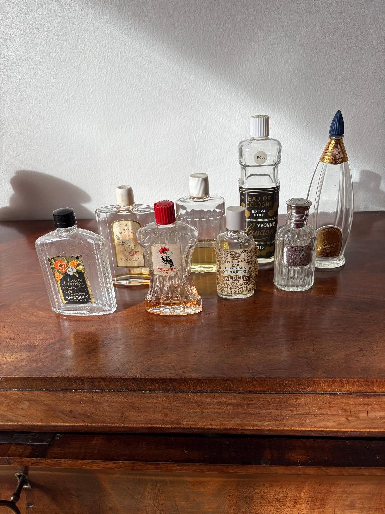 8 lege antieke vintage parfumflesjes Christian Dior, Ophalen of Verzenden, Gebruikt
