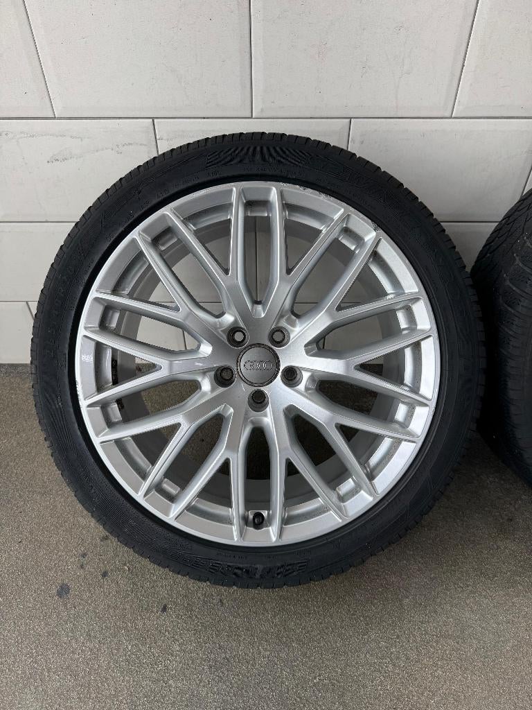 Audi OEM A8 20 inch winterset️❄️, Auto-onderdelen, Ophalen, Gebruikt, 265 mm, Banden en Velgen