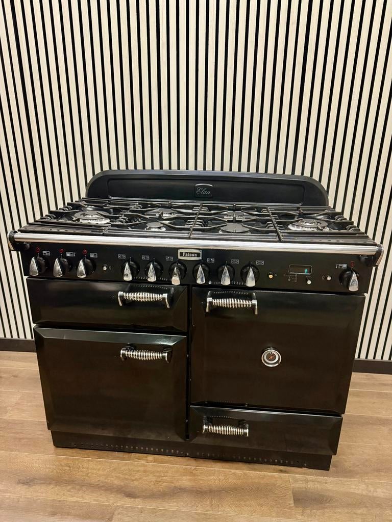 Luxe zwarte Falcon Elan Fornuis 6 pits + 3 ovens 110 cm, Fornello Esperta, Ophalen of Verzenden, Zo goed als nieuw, Gas