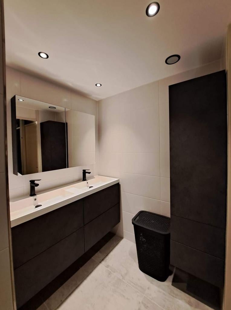 Badkamer renovaties en Loodgieters werk, Diensten en Vakmensen