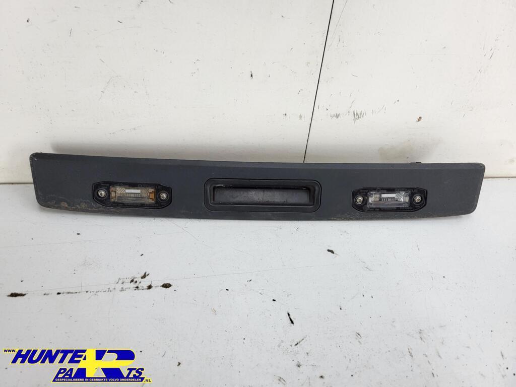 Achterklep handgreep Volvo V70/XC70 ('07-'17) 31301162, Auto-onderdelen, Gebruikt, Ophalen of Verzenden, Volvo, Volvo
