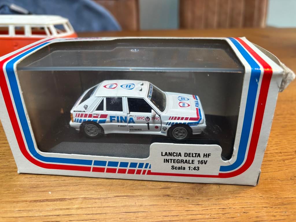 Lancia Delta HF integrale FINA racing 1:43, Ophalen of Verzenden, Zo goed als nieuw, Auto, Overige merken