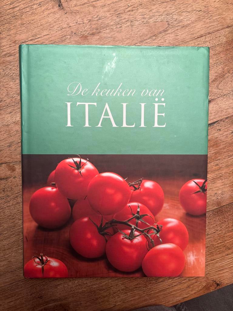 De Keuken van Italië - Kookboek, Boeken, Kookboeken, Italië, Vegetarisch, Voorgerechten en Soepen, Ophalen of Verzenden