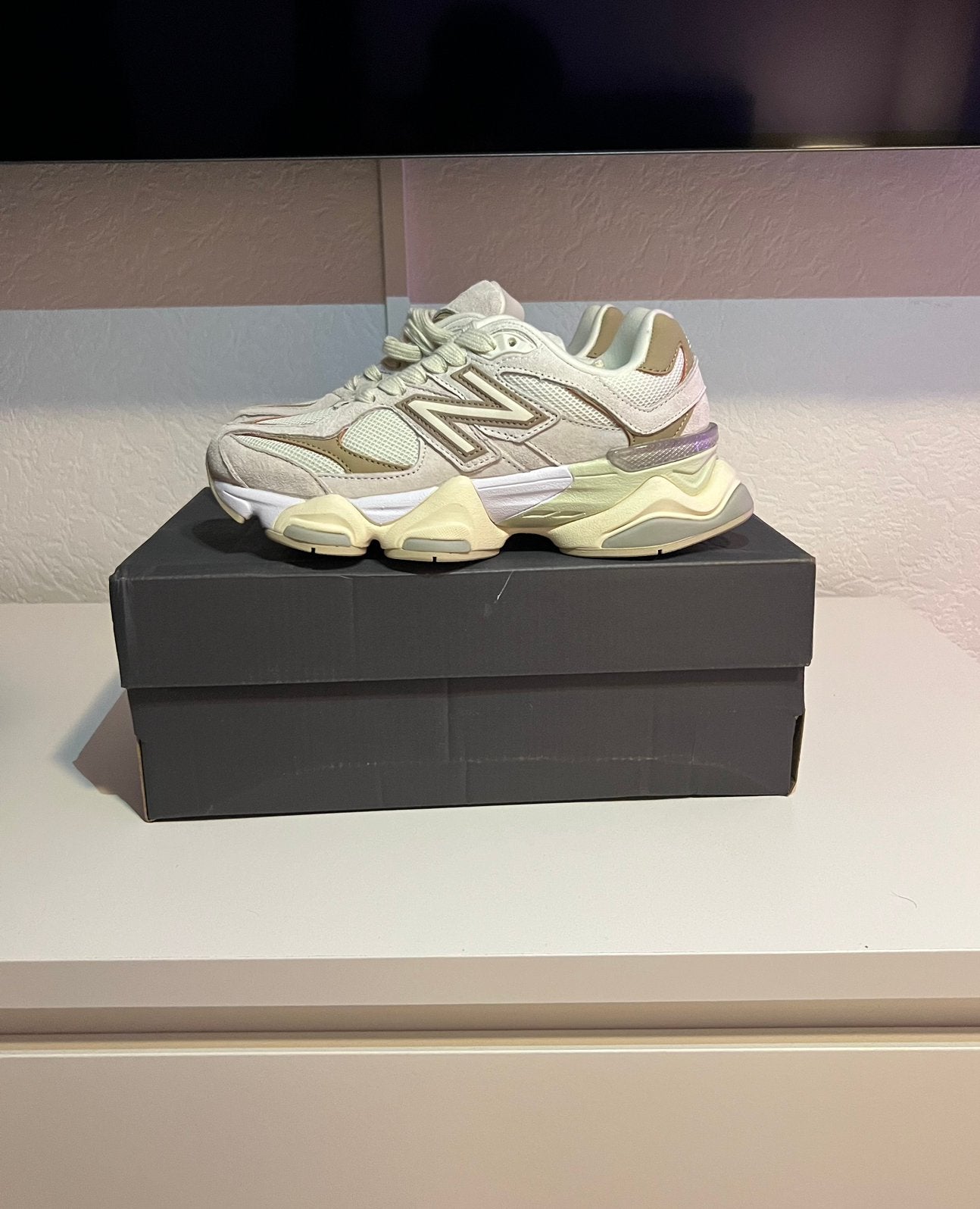 New Balance "Sea Salt Brown" | NIEUW, Bruin, Nieuw, Ophalen of Verzenden, Sneakers of Gympen