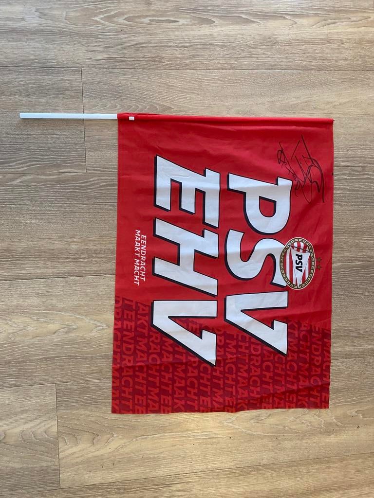 PSV vlag met handtekening van Peter Bosz, Diversen, Vlaggen en Wimpels, Ophalen, Zo goed als nieuw
